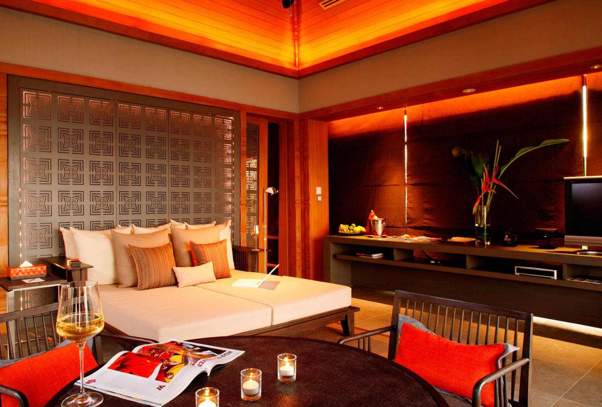 Sri Panwa Phuket Luxury Pool Villa Hotel - Sha Plus Room photo A bedroom at the Oberoi, Mumbai