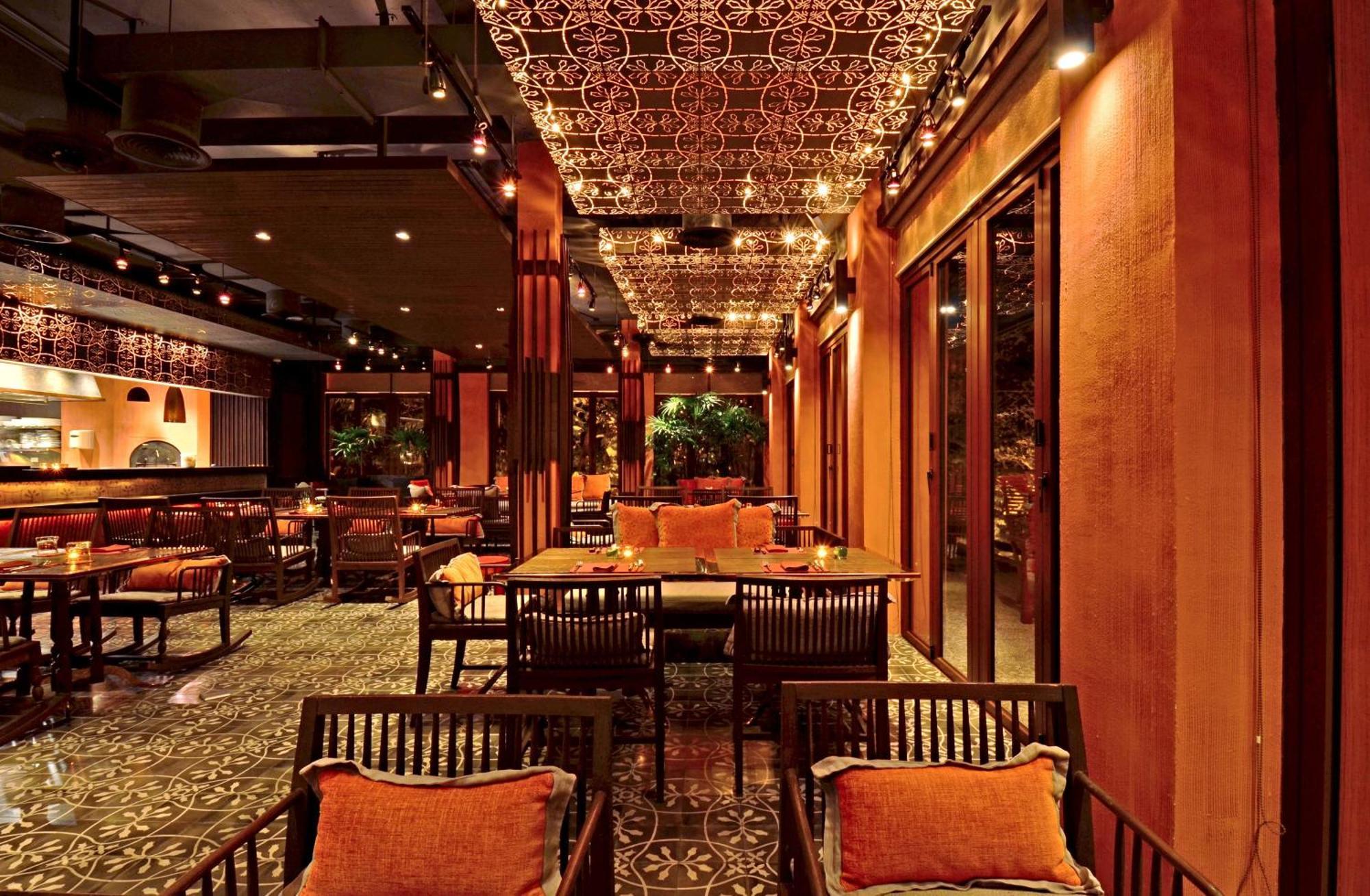 Sri Panwa Phuket Luxury Pool Villa Hotel - Sha Plus Exterior photo The interior of the restaurant